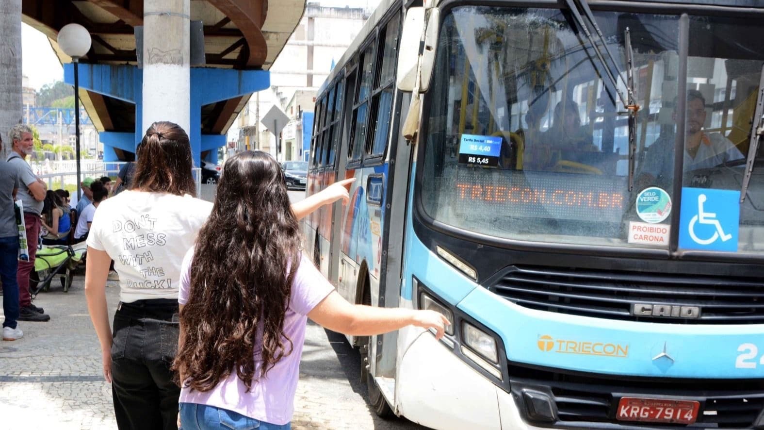 Ônibus